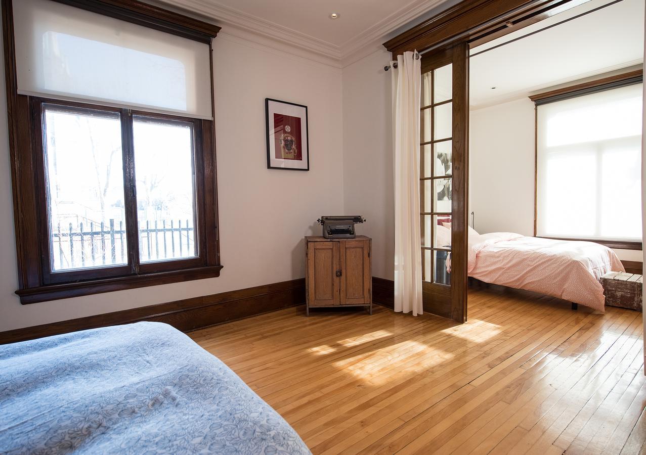 モントリオール Le 9 Et Demi Bed & Breakfast エクステリア 写真