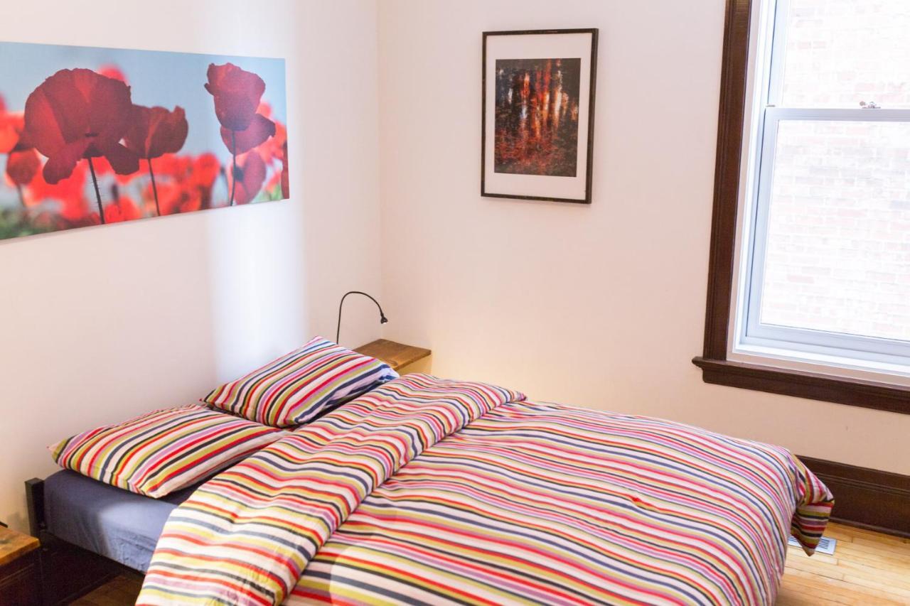 モントリオール Le 9 Et Demi Bed & Breakfast エクステリア 写真