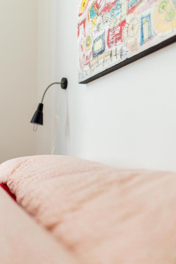 モントリオール Le 9 Et Demi Bed & Breakfast エクステリア 写真